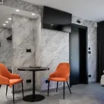 Adv Home - Exclusive Rooms